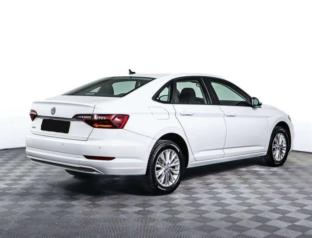 Volkswagen Jetta с пробегом — 2019 год. Фото: #4