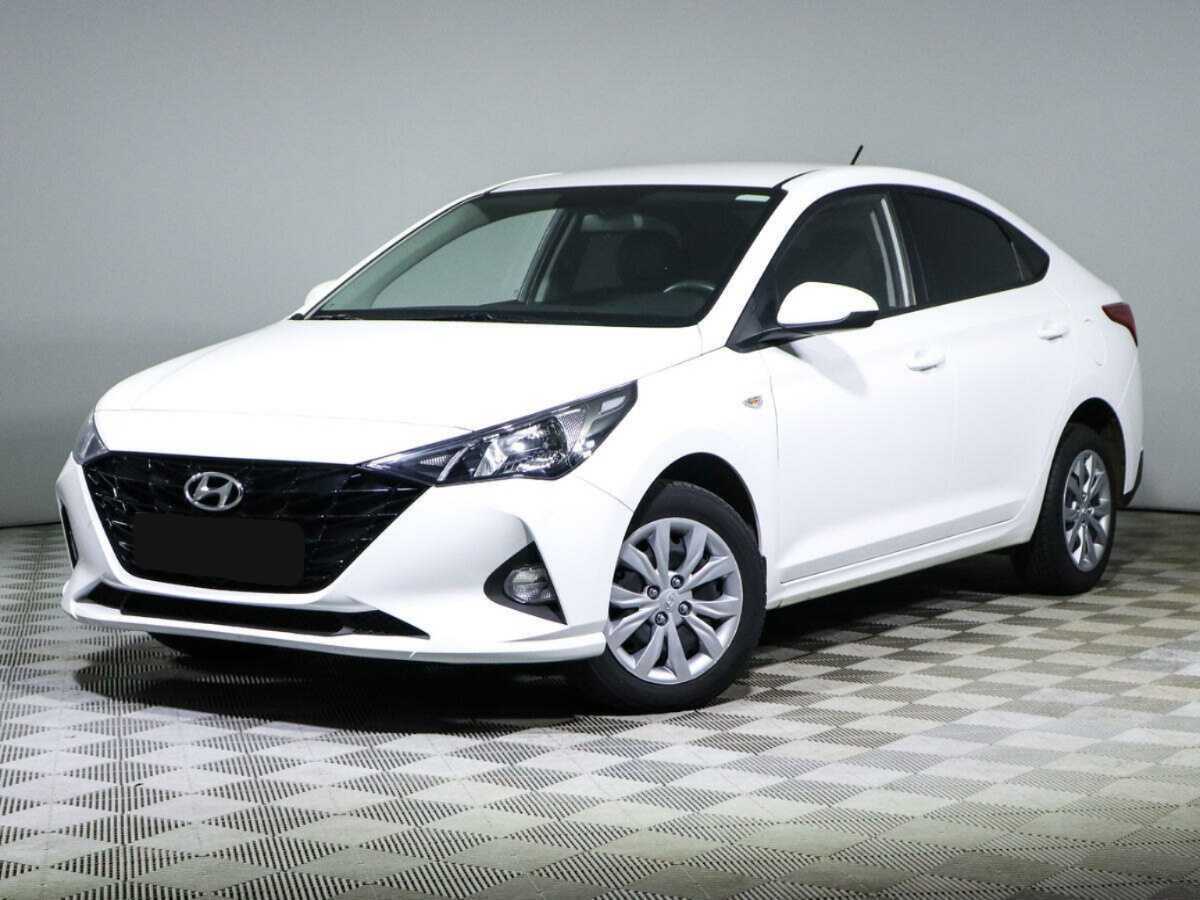 Hyundai Solaris с пробегом — 2022 год. Посмотреть фото