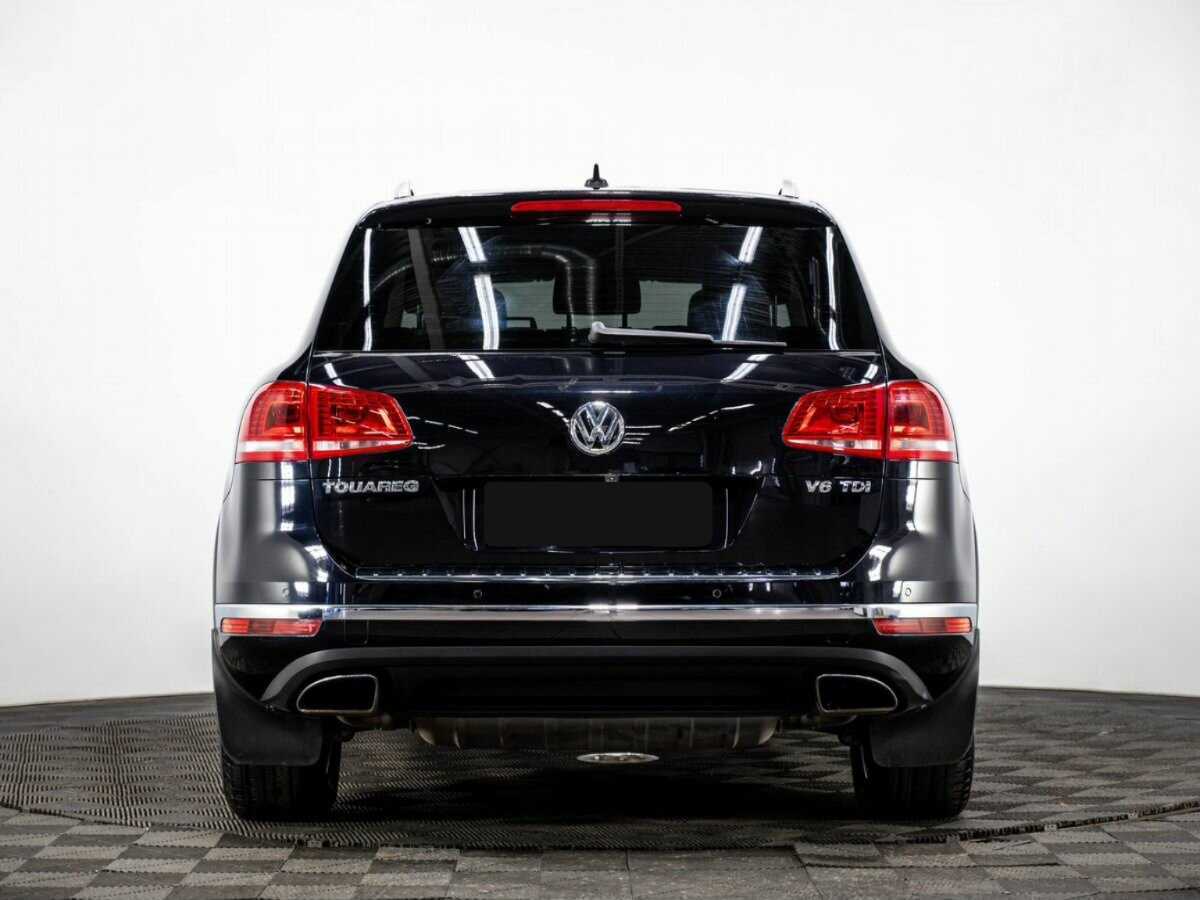 Volkswagen Touareg с пробегом — 2016 год. Фото: #4