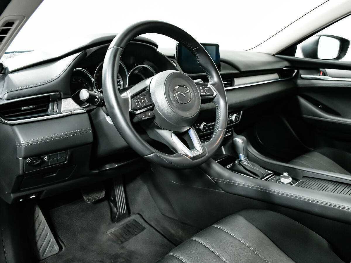 Mazda 6 с пробегом — 2019 год. Фото: #12
