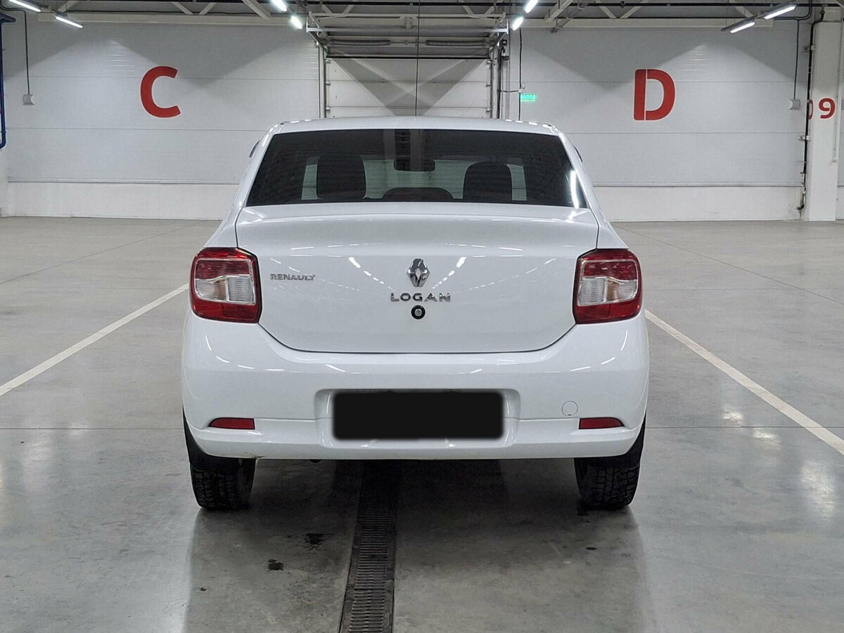 Renault Logan с пробегом — 2017 год. Фото: #5