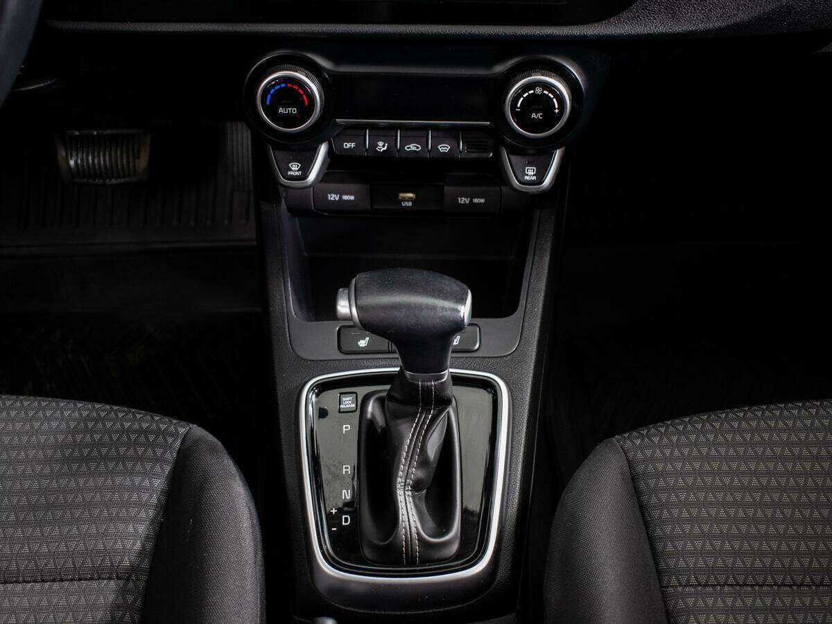 Kia Rio с пробегом — 2021 год. Фото: #8