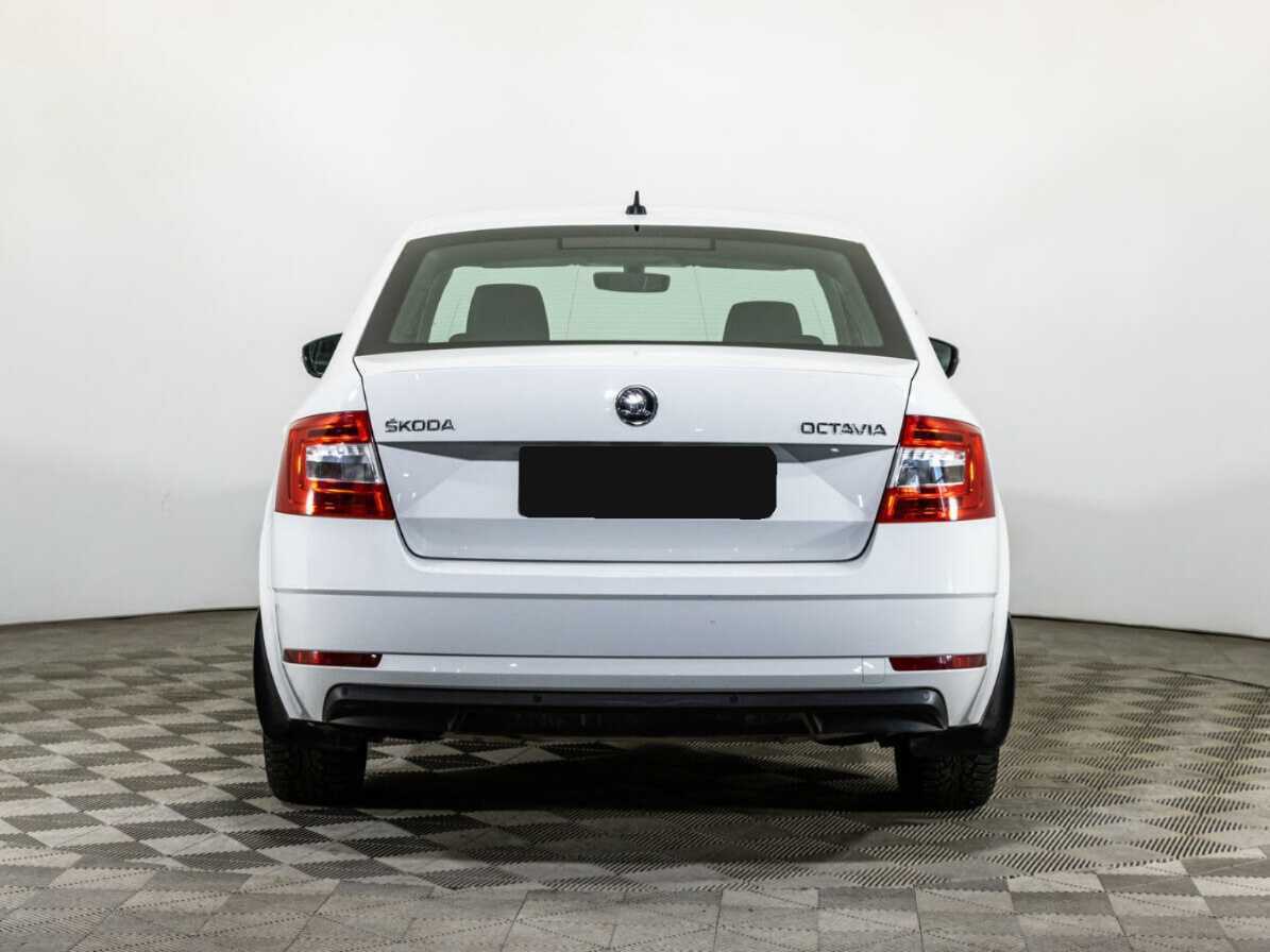 Skoda Octavia с пробегом — 2018 год. Фото: #5