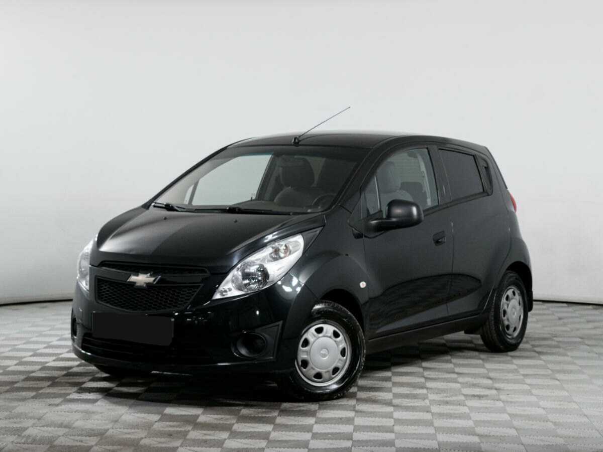 Chevrolet Spark с пробегом — 2013 год. Посмотреть фото