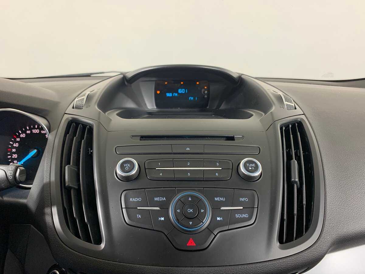 Ford Kuga с пробегом — 2019 год. Фото: #15
