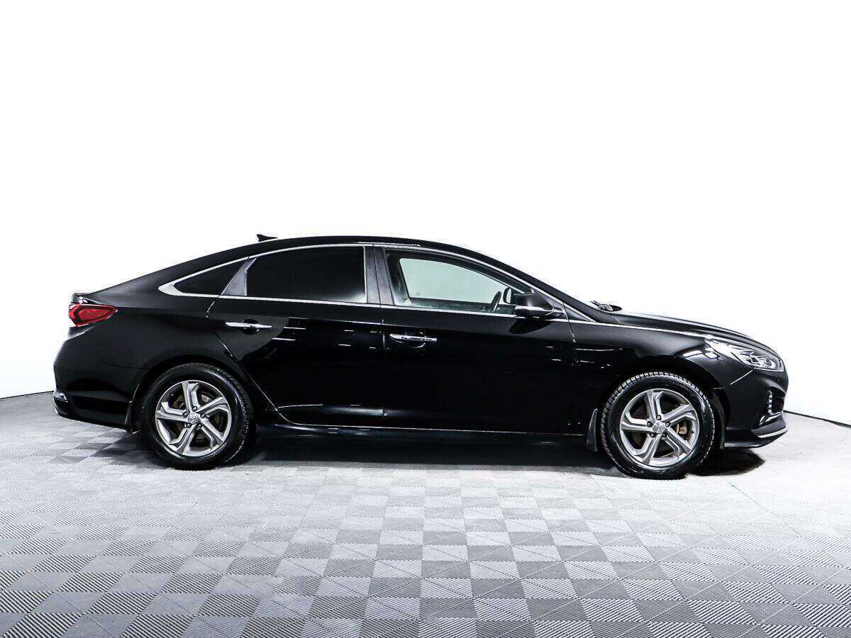 Hyundai Sonata с пробегом — 2017 год. Фото: #3