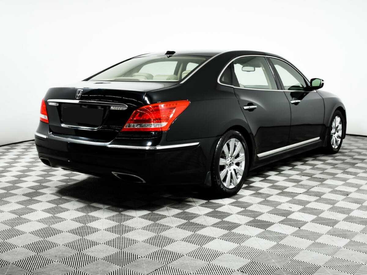 Hyundai Equus с пробегом — 2012 год. Фото: #4