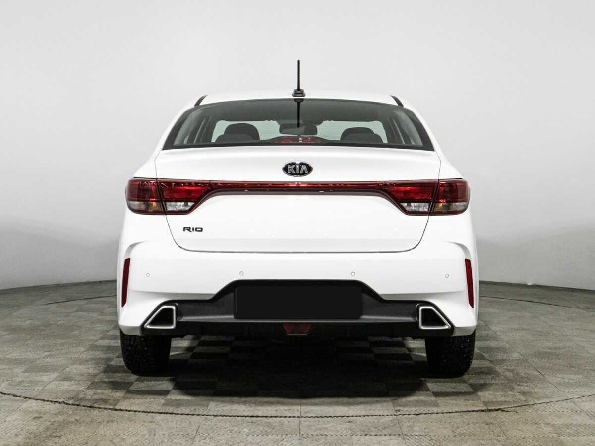 Kia Rio с пробегом — 2021 год. Фото: #5