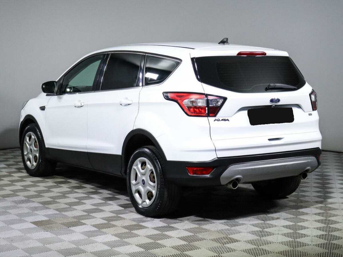 Ford Kuga с пробегом — 2017 год. Фото: #5
