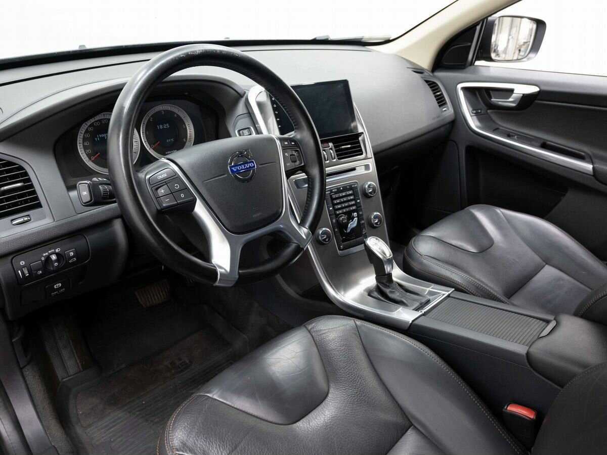Volvo XC60 с пробегом — 2013 год. Фото: #6