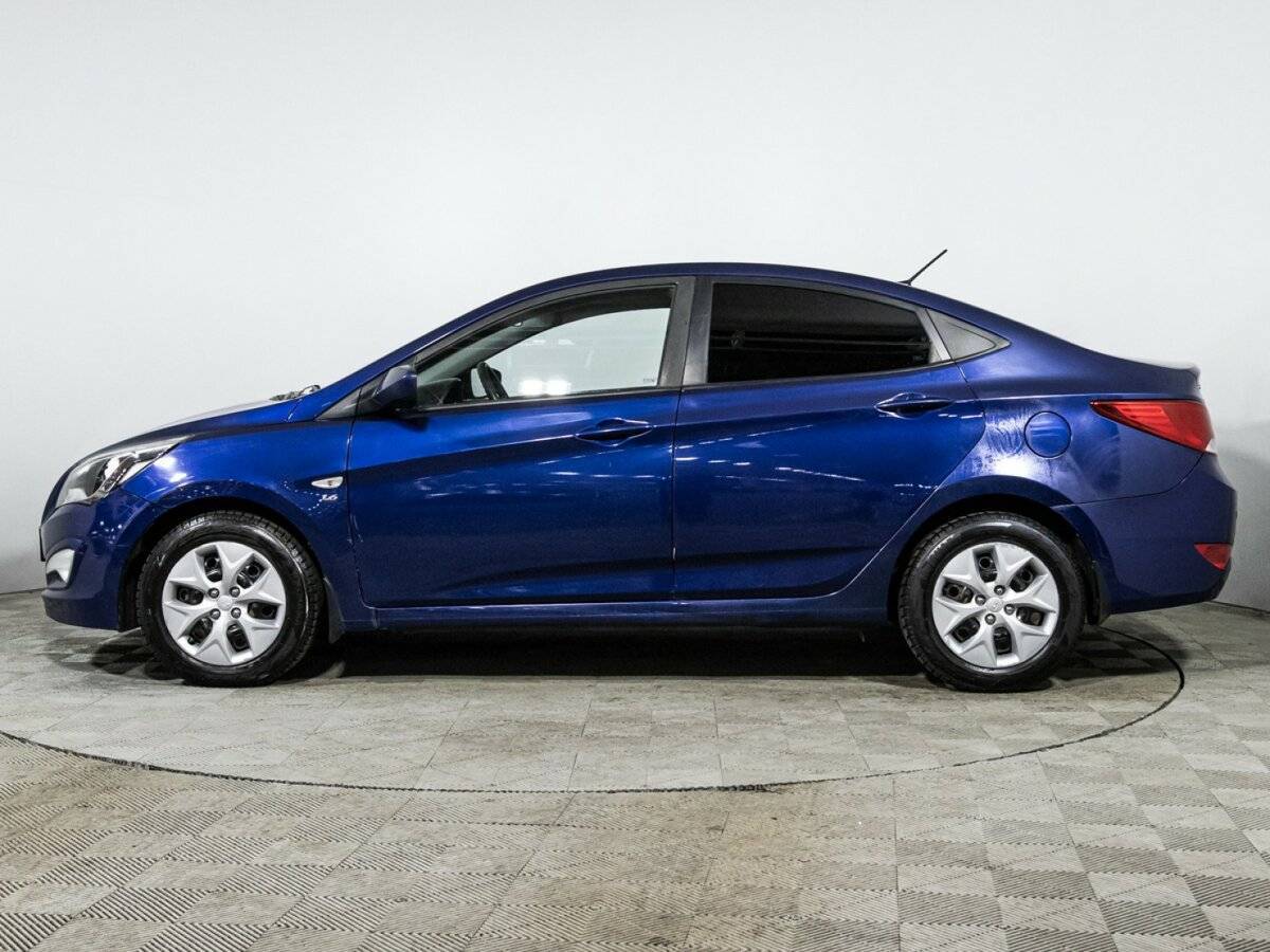 Hyundai Solaris с пробегом — 2016 год. Фото: #7