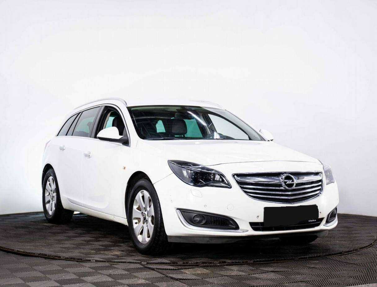 Opel Insignia с пробегом — 2013 год. Фото: #2