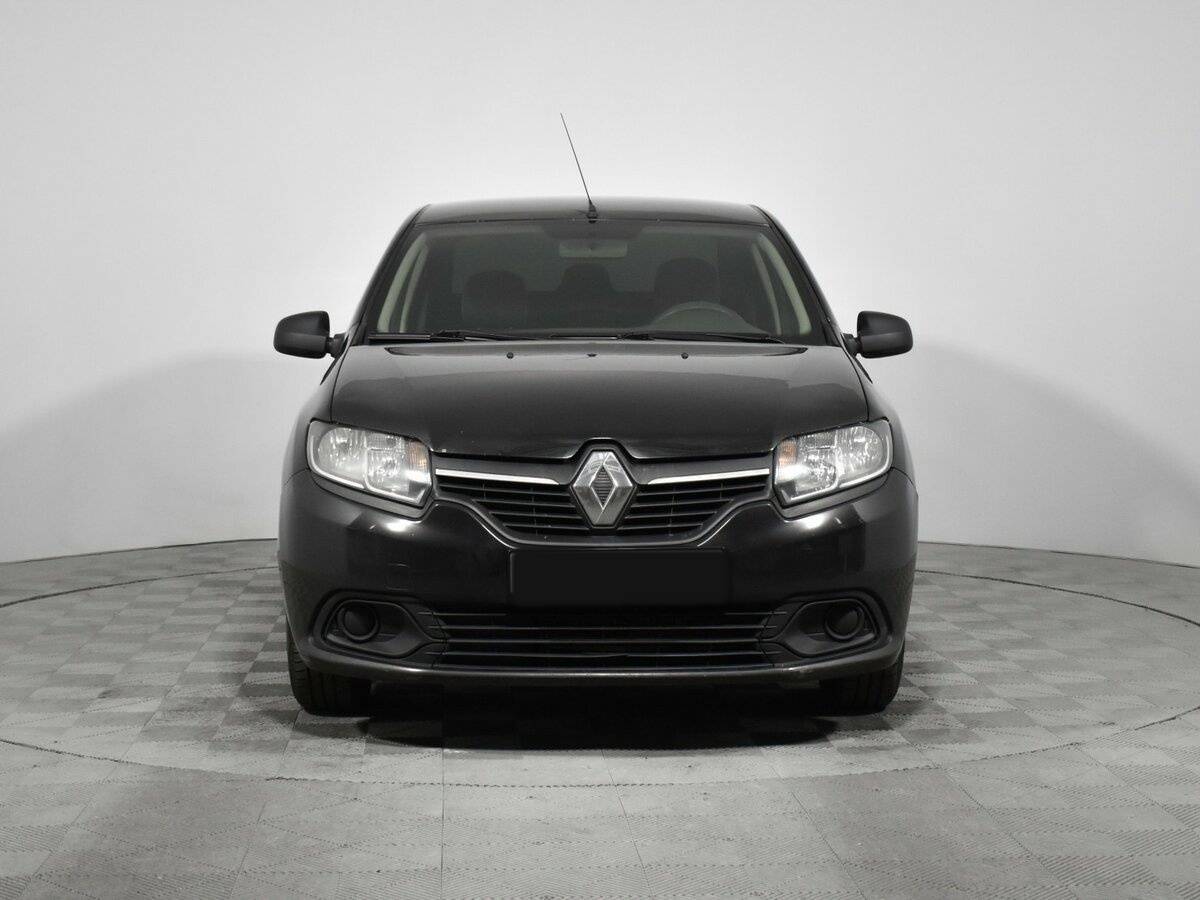 Renault Logan с пробегом — 2014 год. Фото: #1
