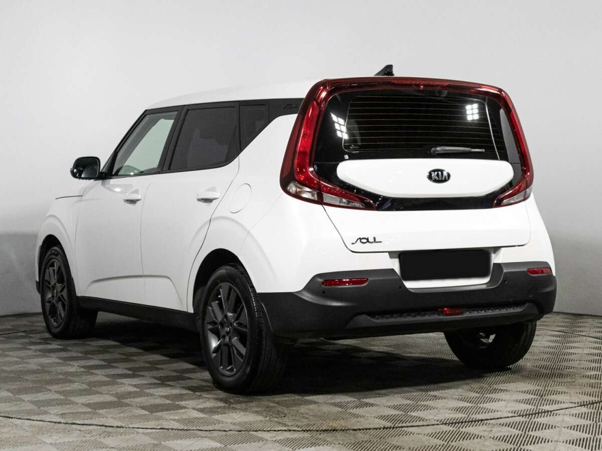 Kia Soul с пробегом — 2020 год. Фото: #6