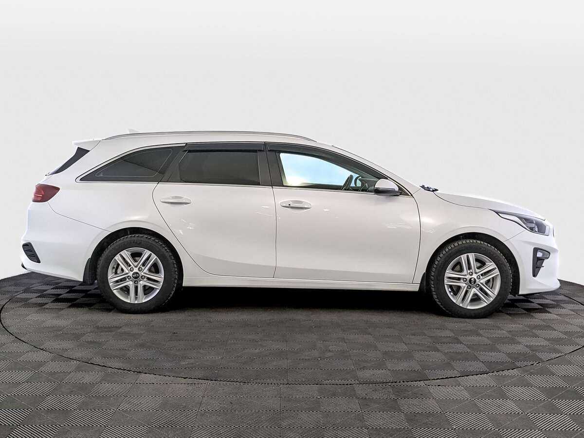 Kia Ceed с пробегом — 2021 год. Фото: #3