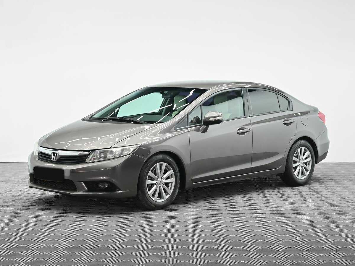 Honda Civic с пробегом — 2012 год. Посмотреть фото