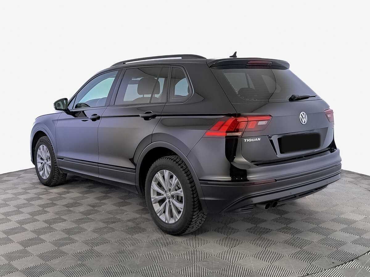Volkswagen Tiguan с пробегом — 2018 год. Фото: #6