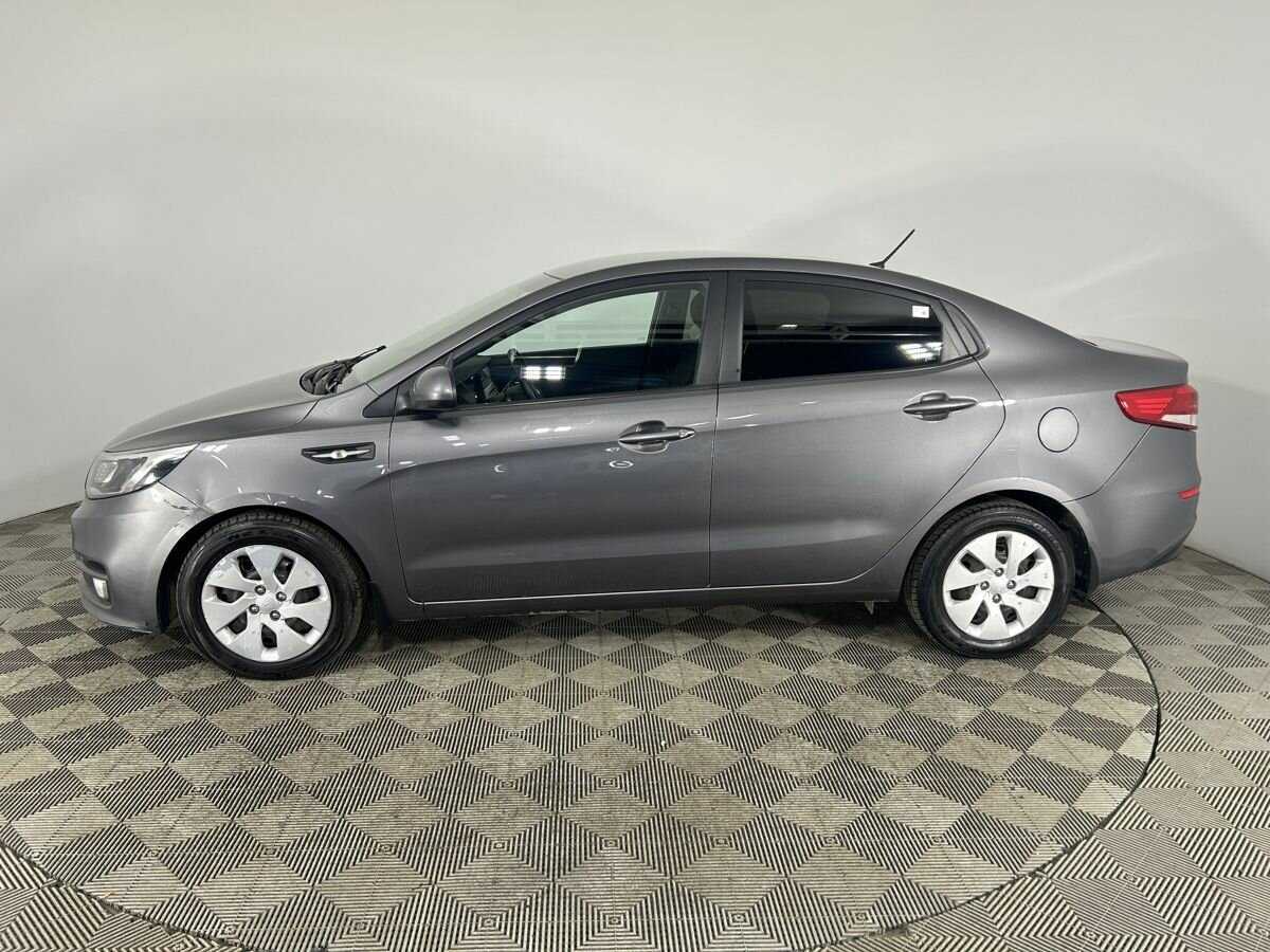 Kia Rio с пробегом — 2016 год. Фото: #4