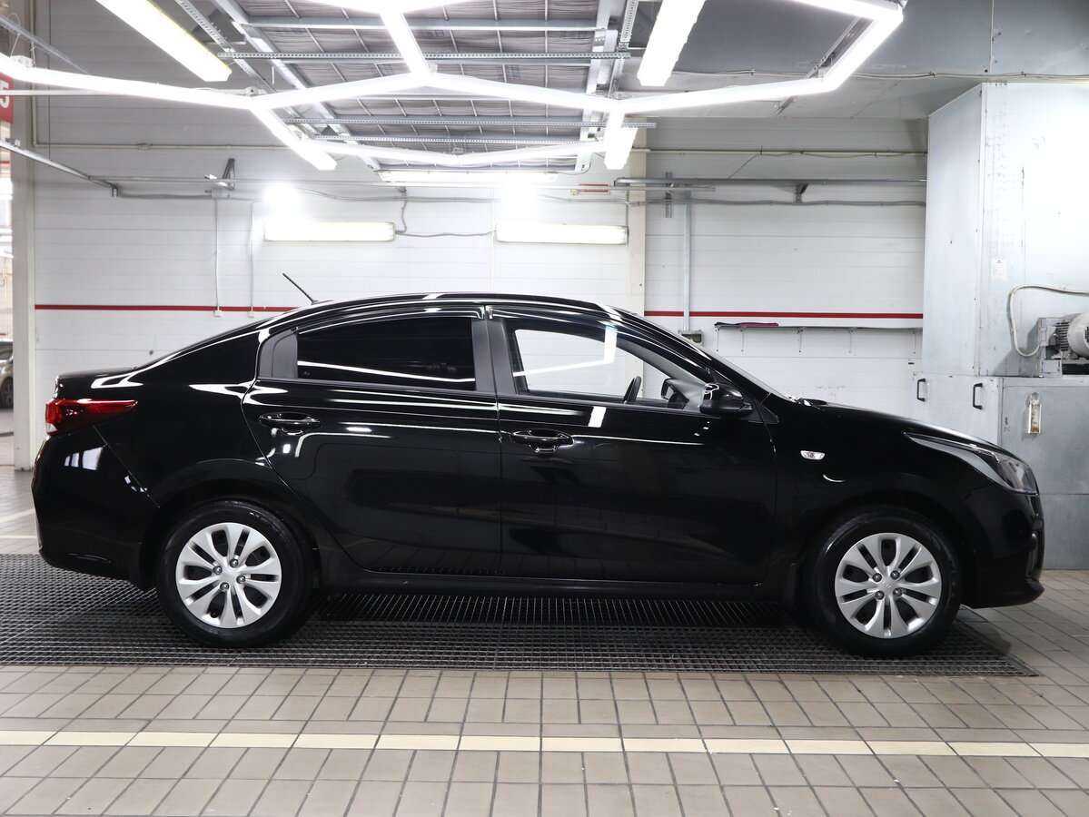 Kia Rio с пробегом — 2017 год. Фото: #13
