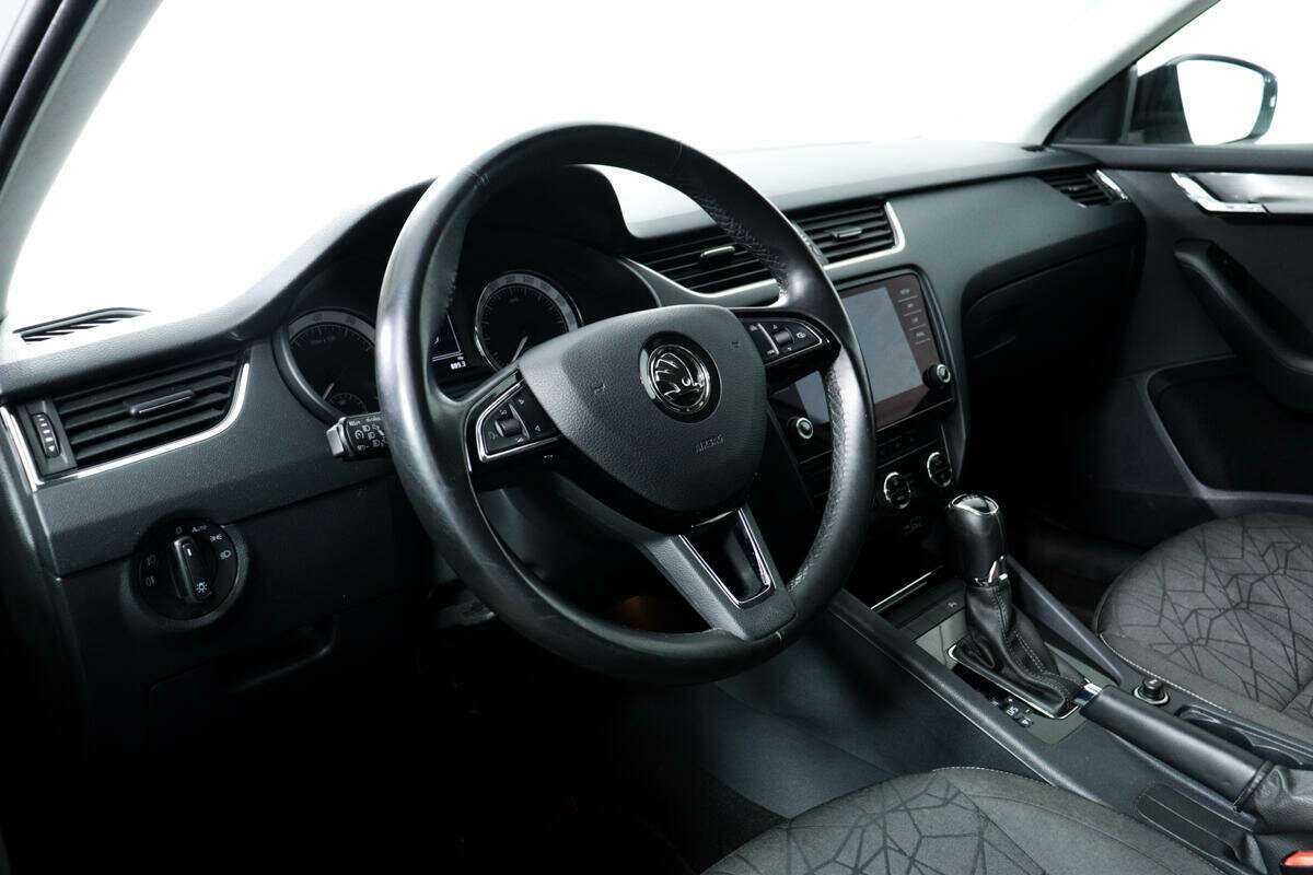 Skoda Octavia с пробегом — 2020 год. Фото: #12