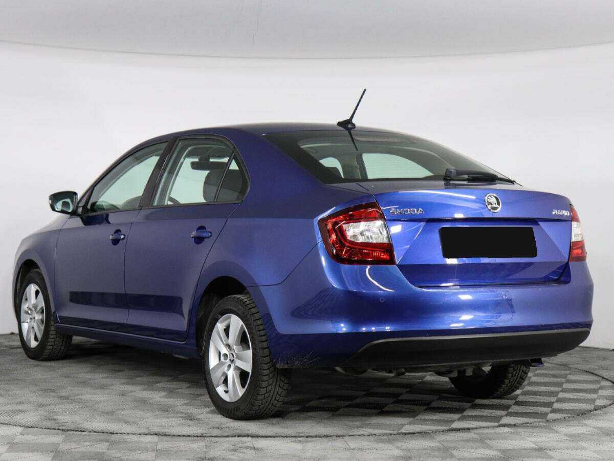 Skoda Rapid с пробегом — 2018 год. Фото: #6