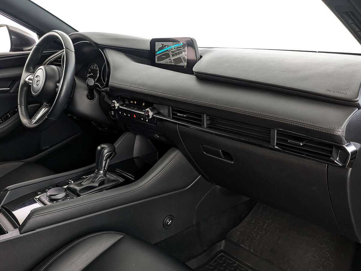 Mazda 3 с пробегом — 2019 год. Фото: #8