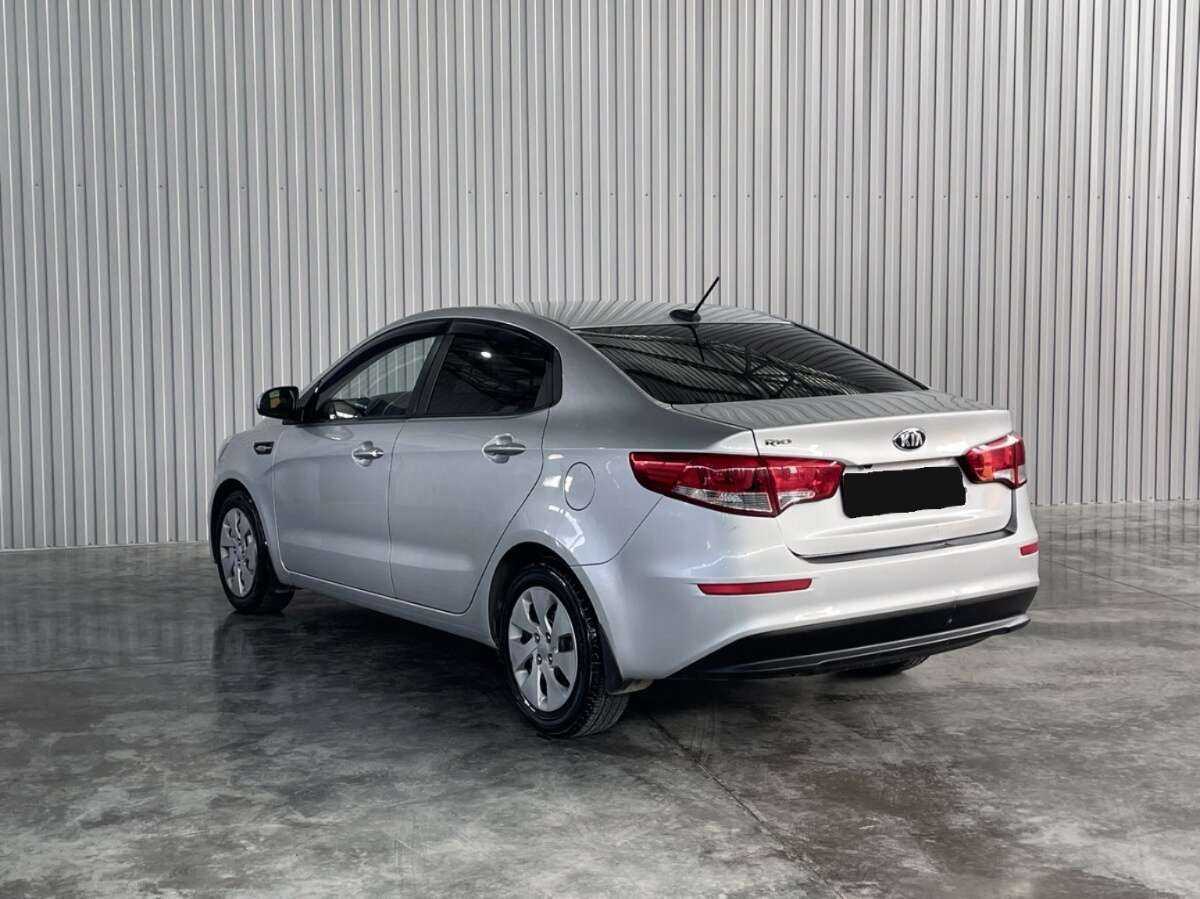 Kia Rio с пробегом — 2017 год. Фото: #6