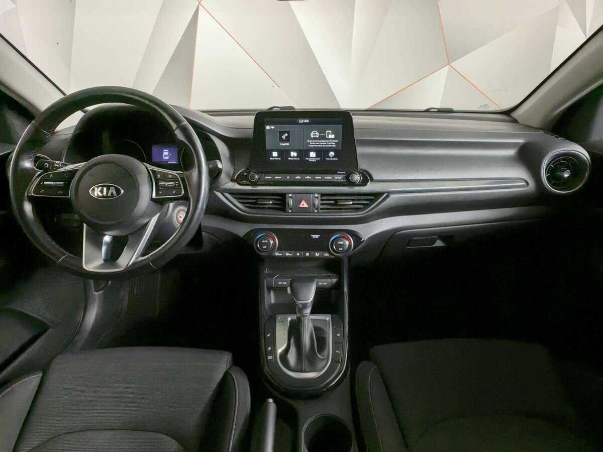 Kia Cerato с пробегом — 2018 год. Фото: #8