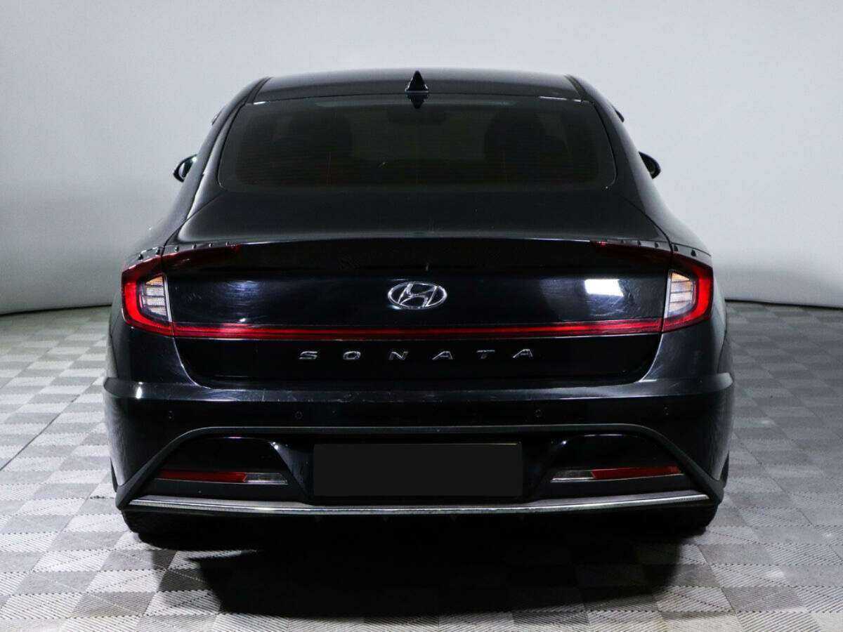 Hyundai Sonata с пробегом — 2020 год. Фото: #4