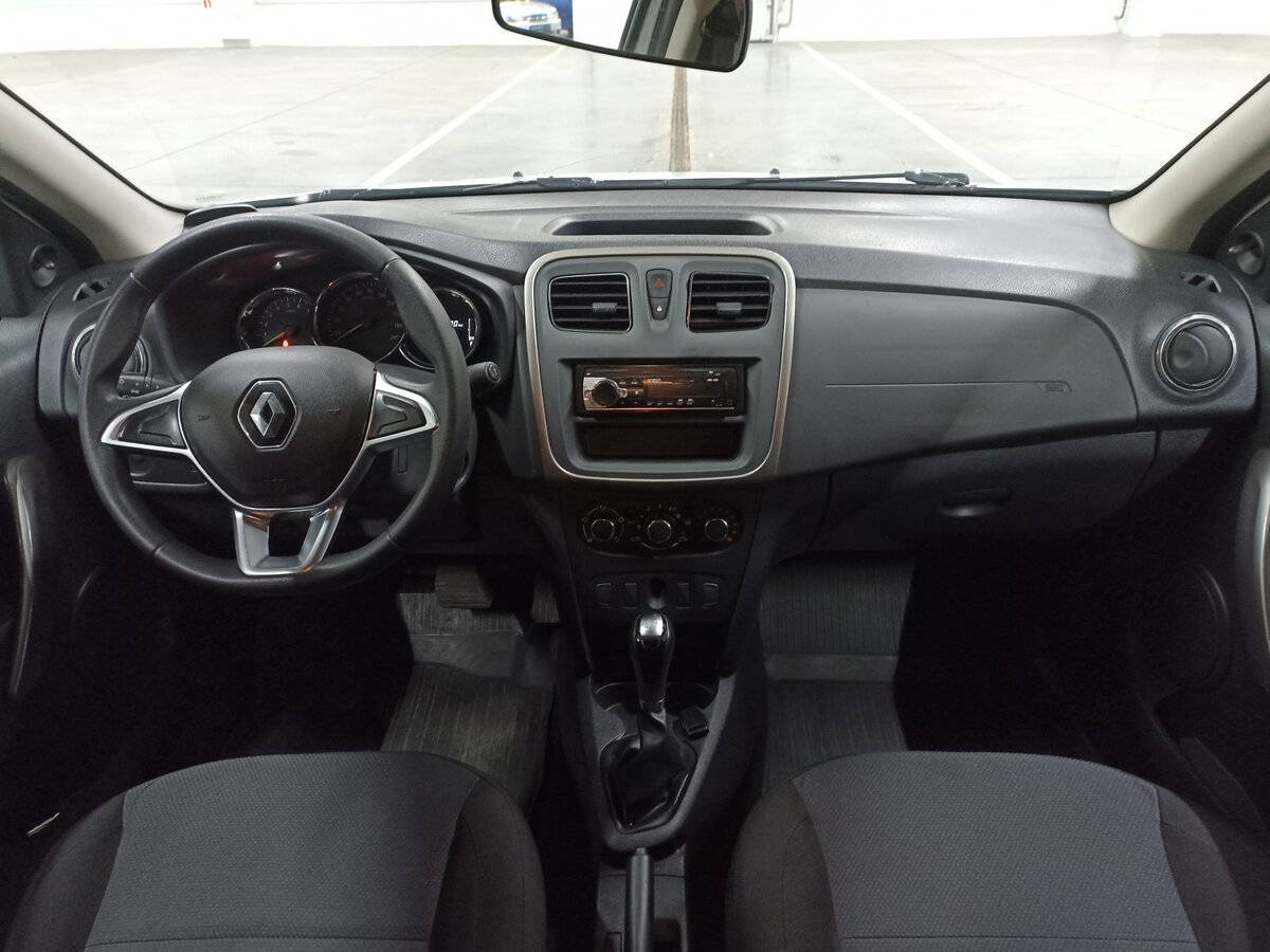 Renault Logan с пробегом — 2020 год. Фото: #13