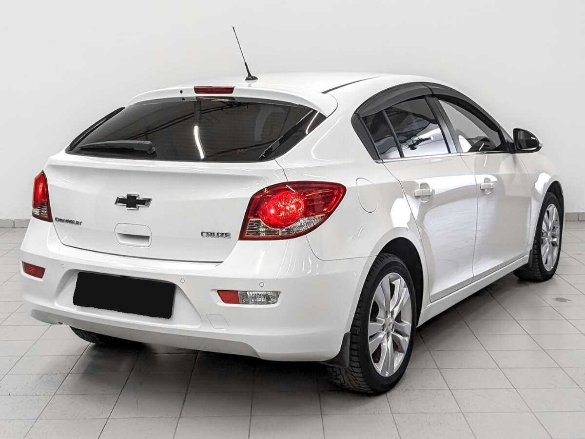 Chevrolet Cruze с пробегом — 2014 год. Фото: #4