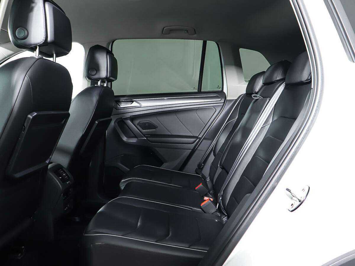 Volkswagen Tiguan с пробегом — 2018 год. Фото: #9