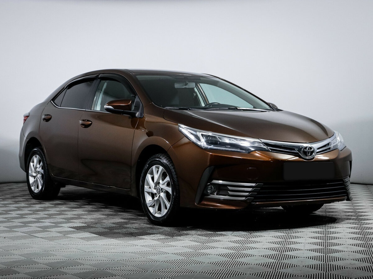 Toyota Corolla с пробегом — 2017 год. Фото: #2