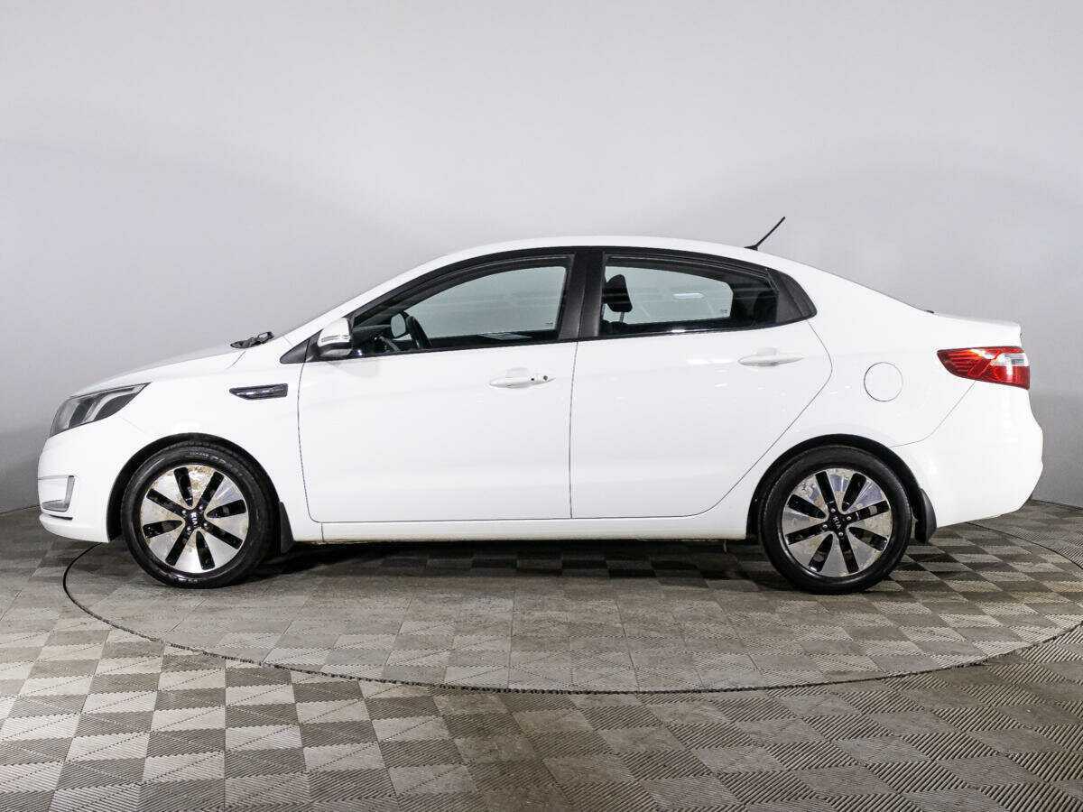 Kia Rio с пробегом — 2014 год. Фото: #7