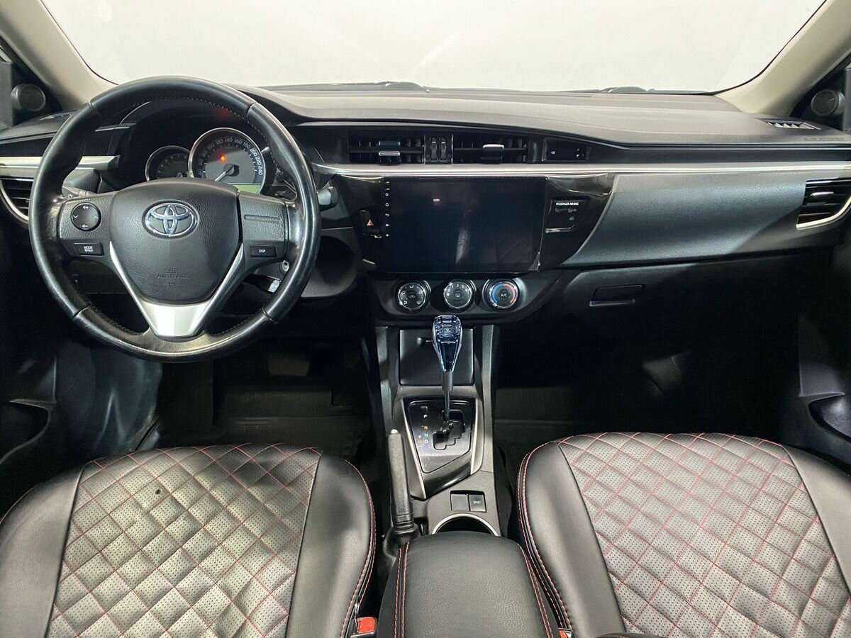 Toyota Corolla с пробегом — 2014 год. Фото: #8
