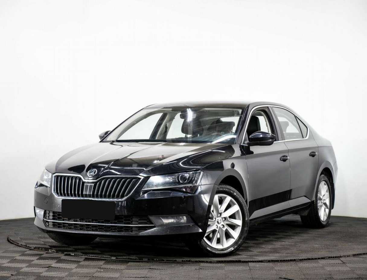 Skoda Superb с пробегом — 2017 год. Фото: #0