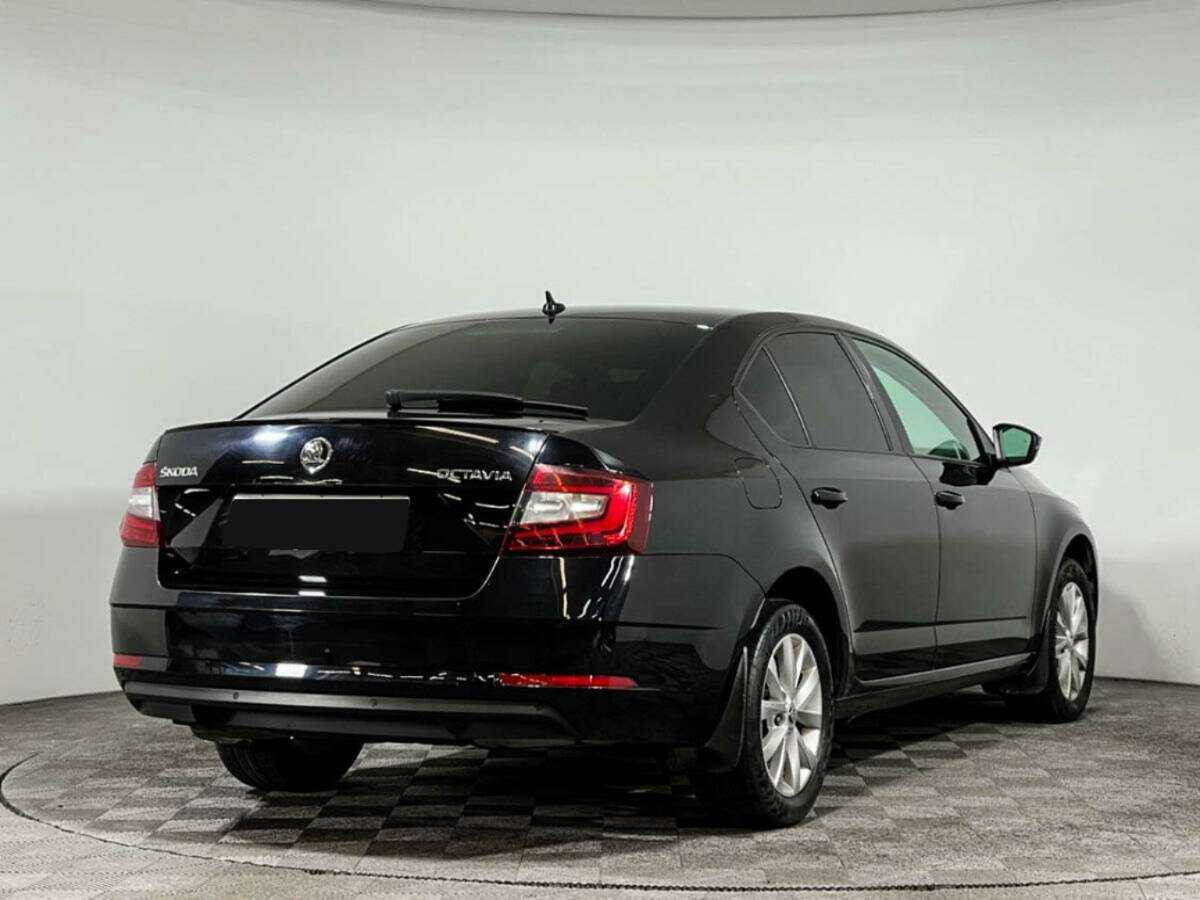 Skoda Octavia с пробегом — 2018 год. Фото: #4