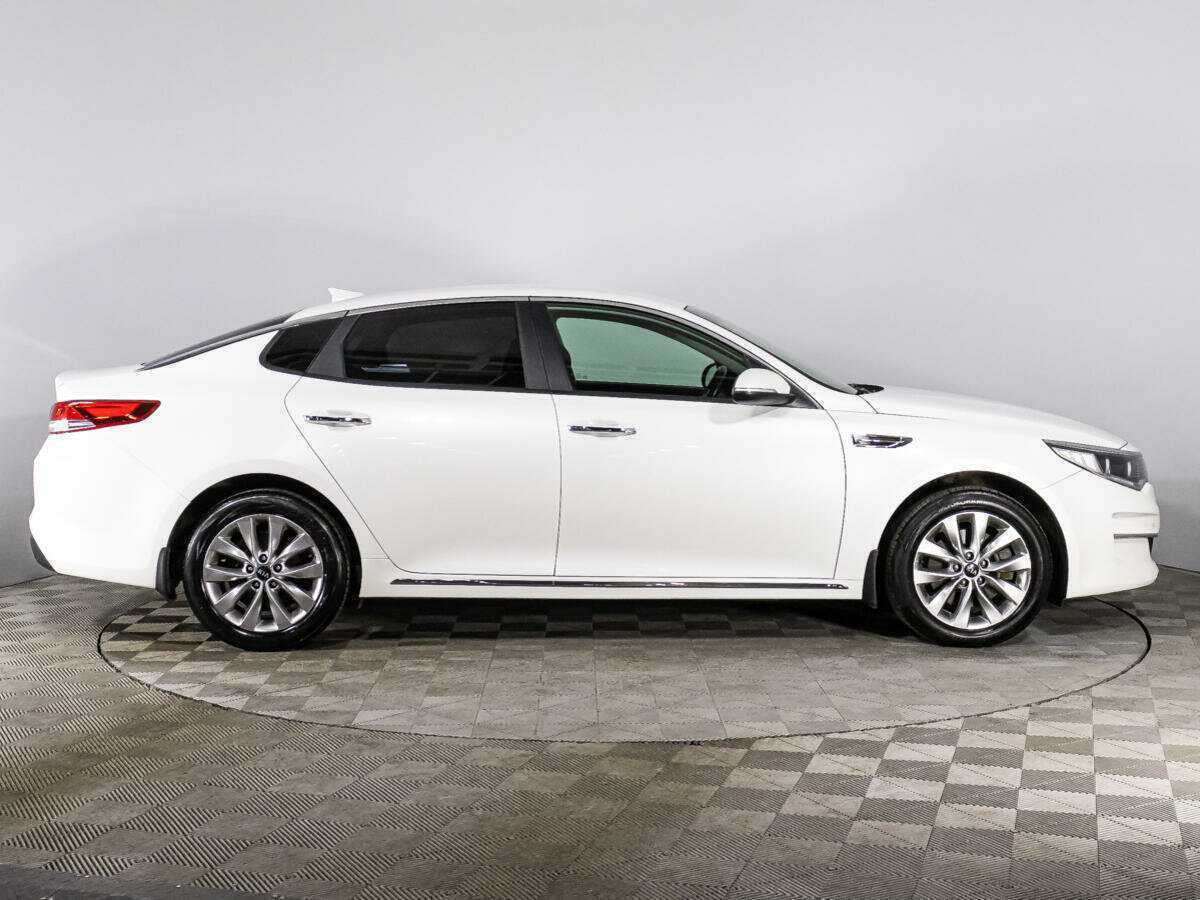 Kia Optima с пробегом — 2016 год. Фото: #3
