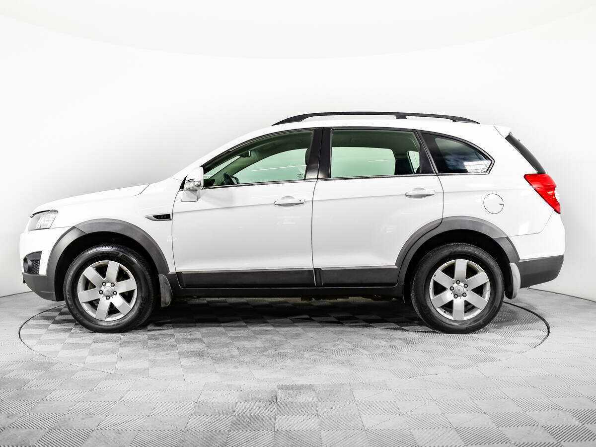 Chevrolet Captiva с пробегом — 2012 год. Фото: #7