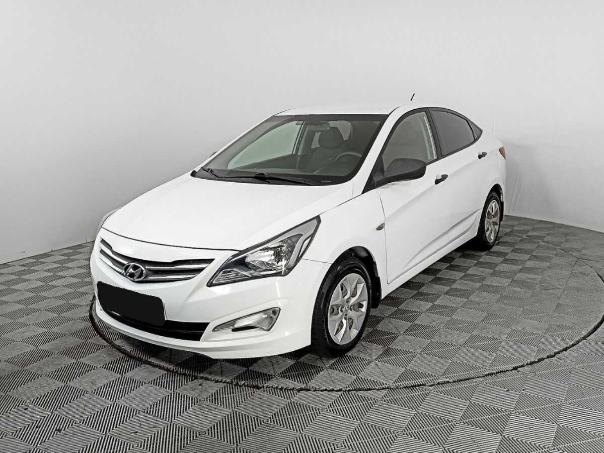 Hyundai Solaris с пробегом — 2015 год. Посмотреть фото