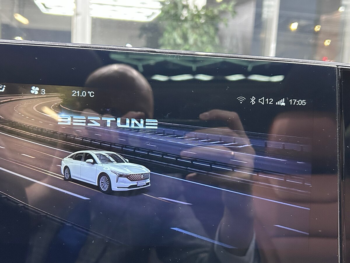 FAW Bestune B70 с пробегом — 2023 год. Фото: #18