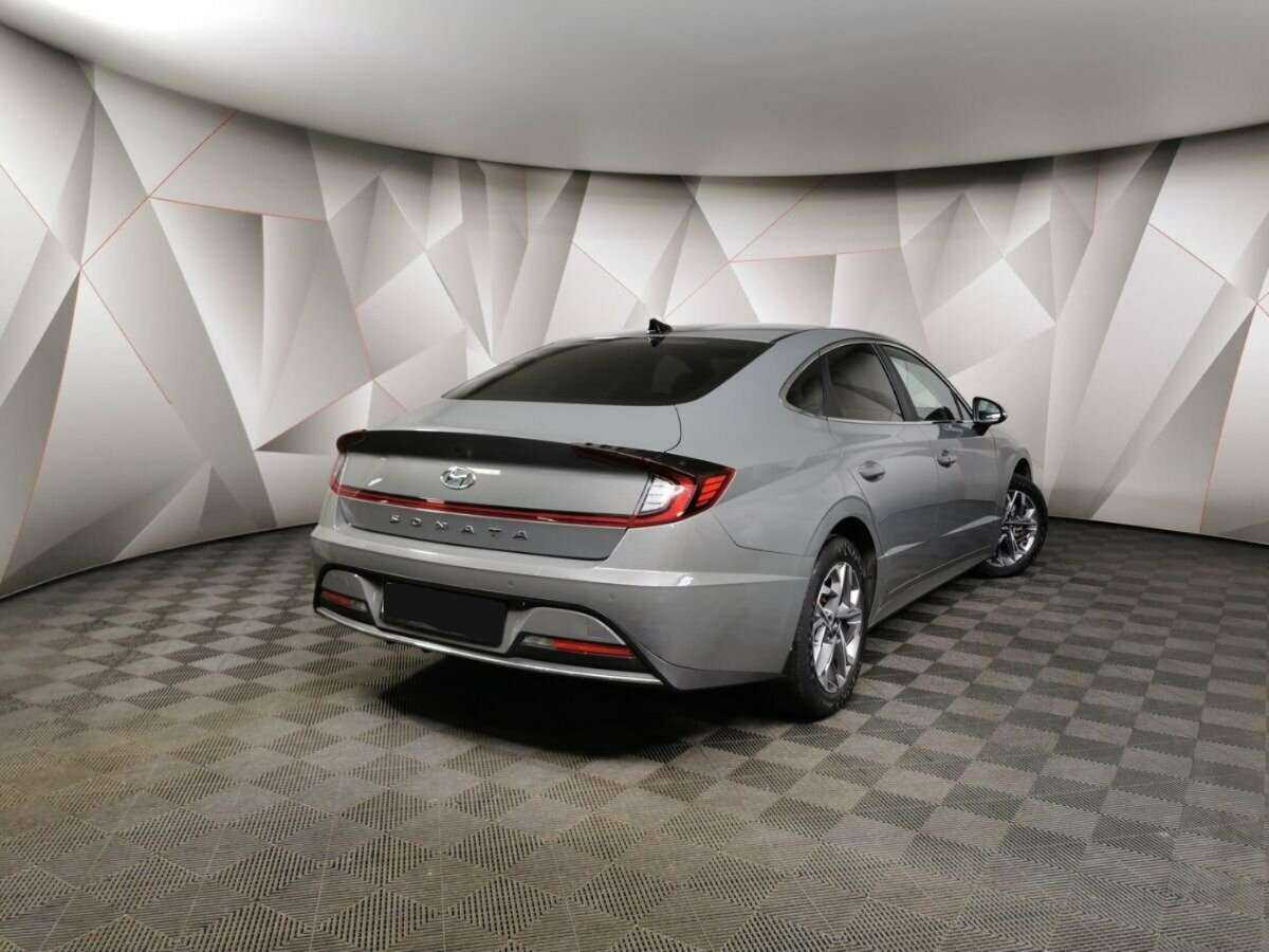 Hyundai Sonata с пробегом — 2019 год. Фото: #1