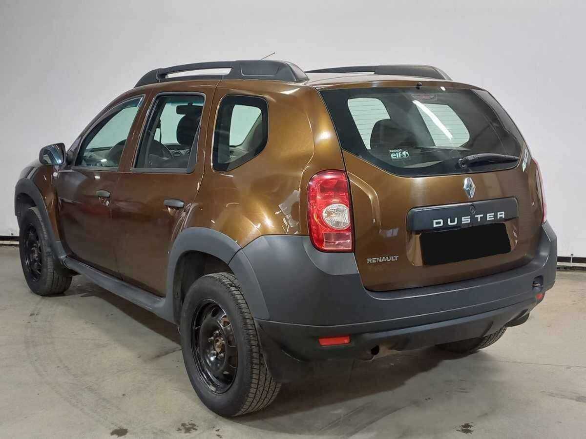 Renault Duster с пробегом — 2012 год. Фото: #6
