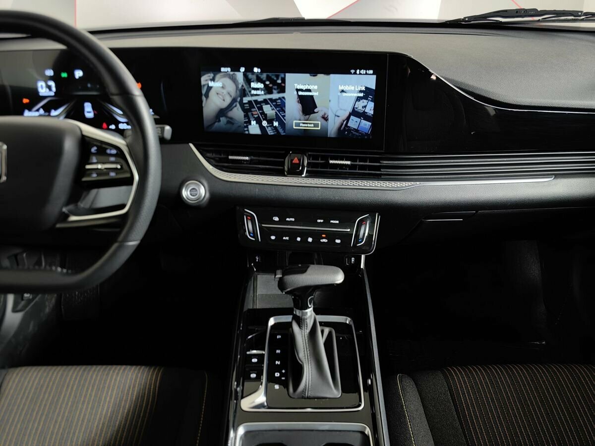 FAW Bestune B70 с пробегом — 2023 год. Фото: #11