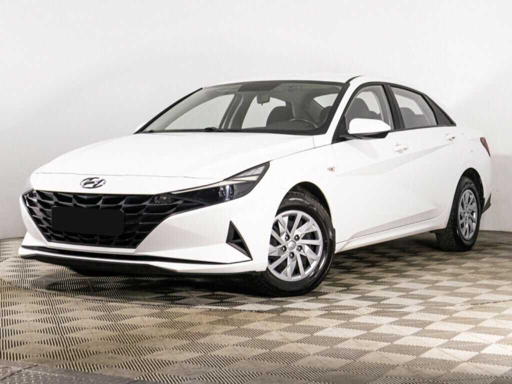Hyundai Elantra с пробегом — 2021 год. Фото: #0