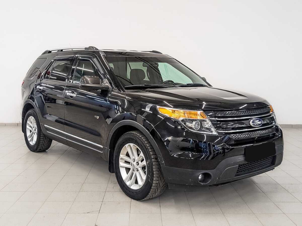 Ford Explorer с пробегом — 2014 год. Фото: #2