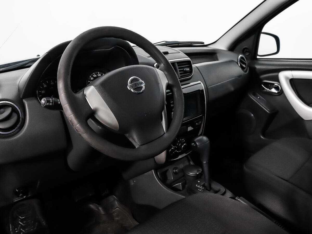 Nissan Terrano с пробегом — 2014 год. Фото: #8