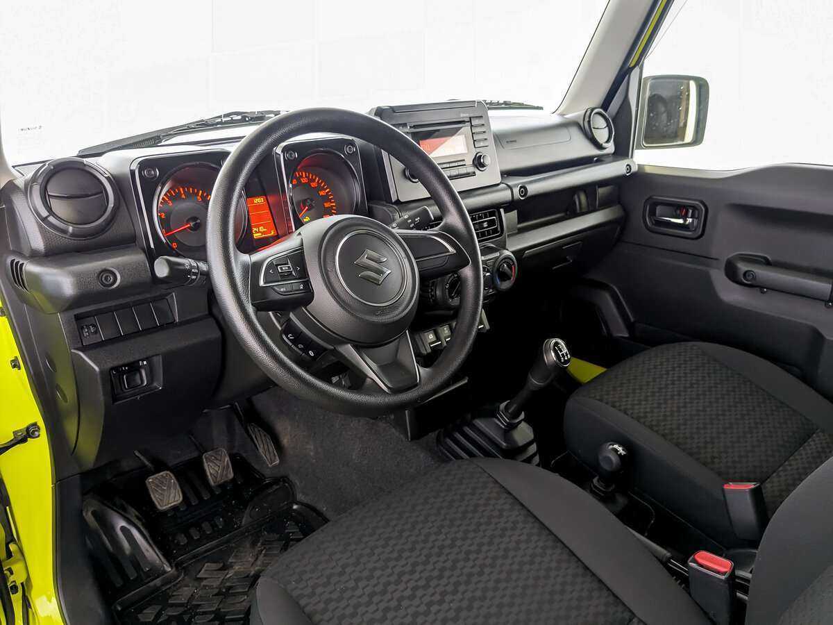 Suzuki Jimny с пробегом — 2019 год. Фото: #13