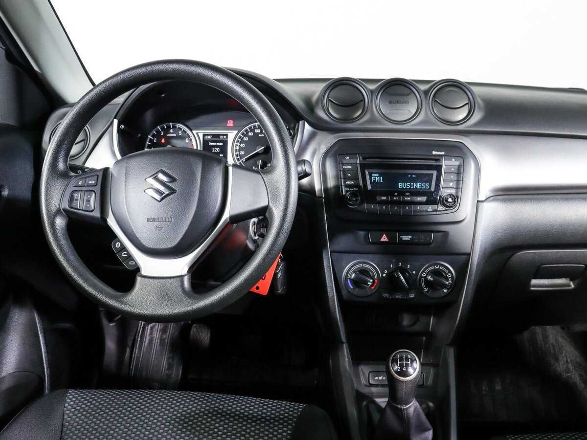 Suzuki Vitara с пробегом — 2019 год. Фото: #8