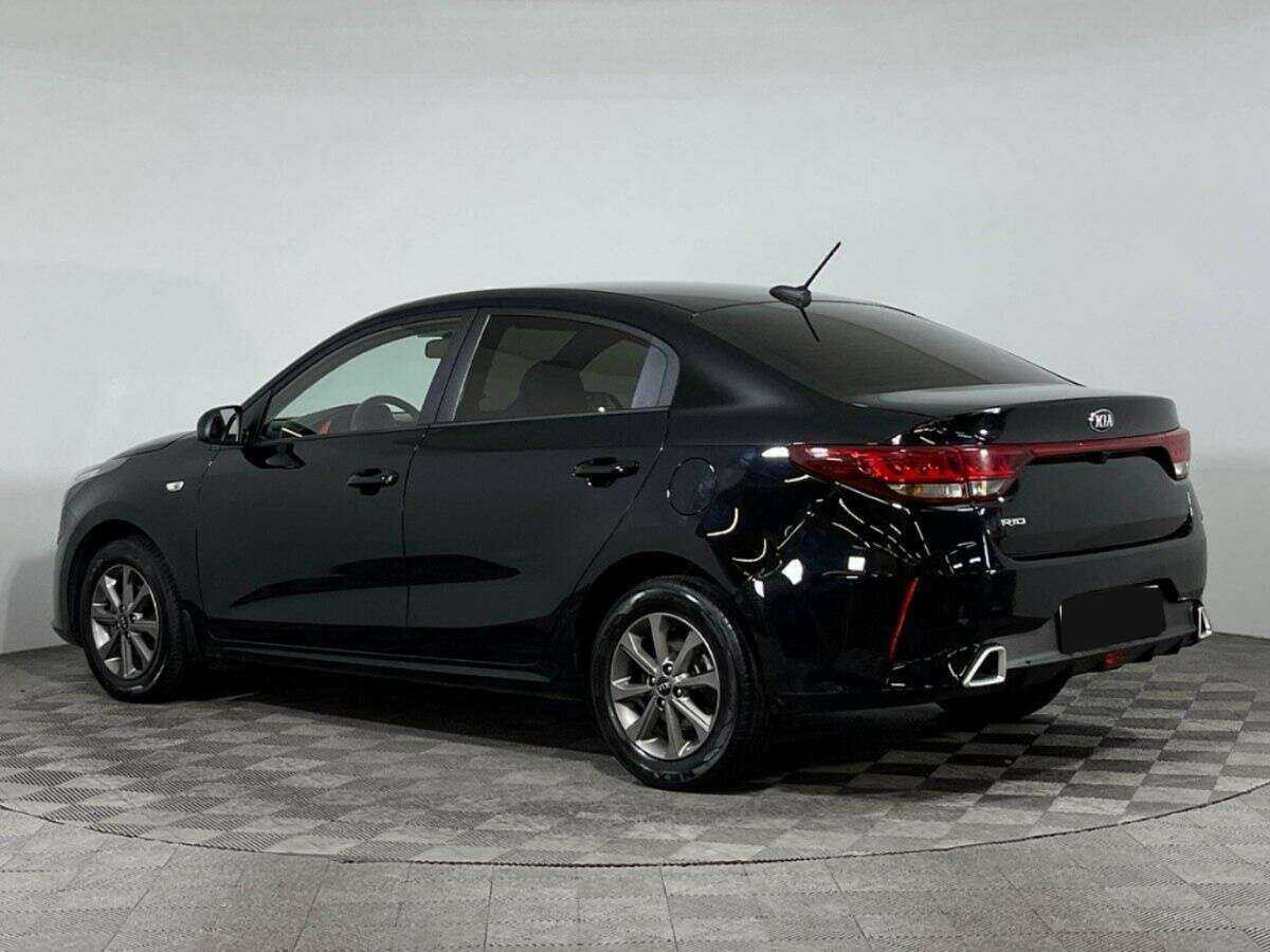 Kia Rio с пробегом — 2021 год. Фото: #6
